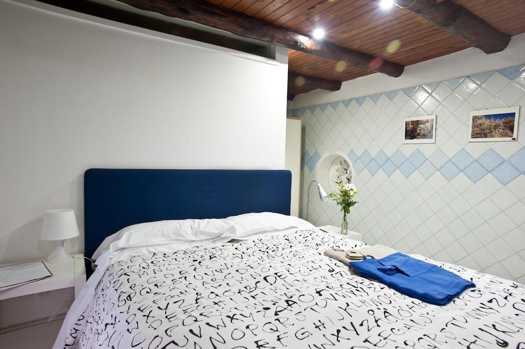 Immagineazione B&B Neapol Pokoj fotografie